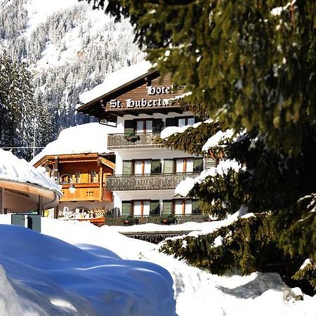 Hotel Garni St. Hubertus Madonna Zewnętrze zdjęcie