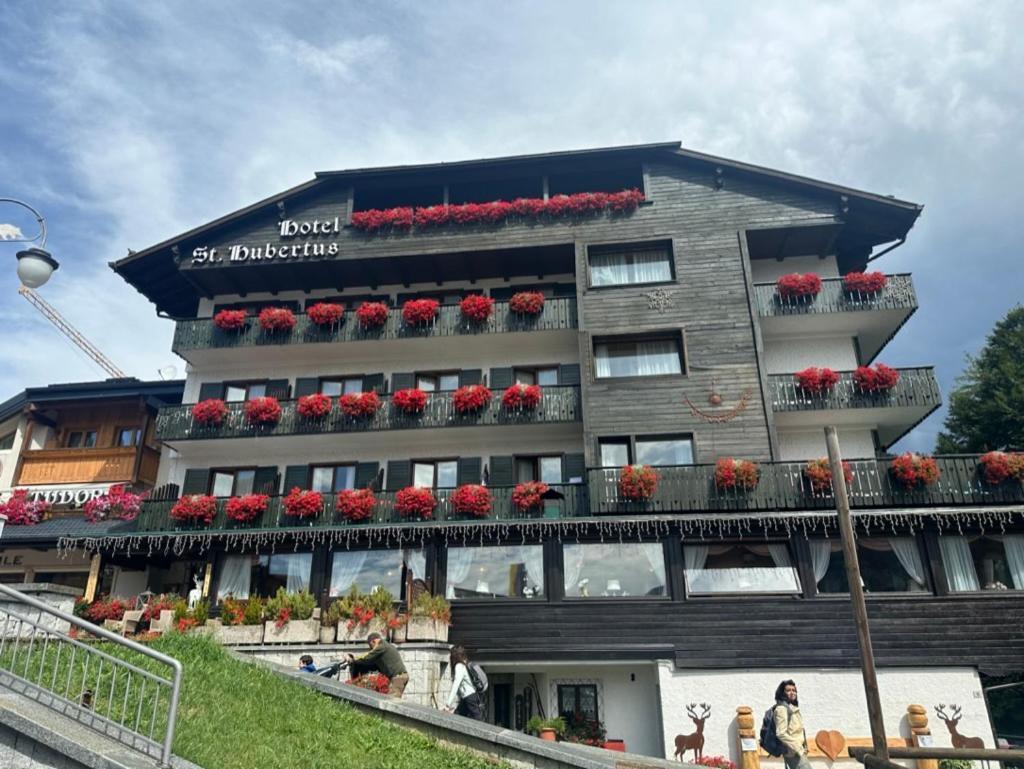 Hotel Garni St. Hubertus Madonna Zewnętrze zdjęcie