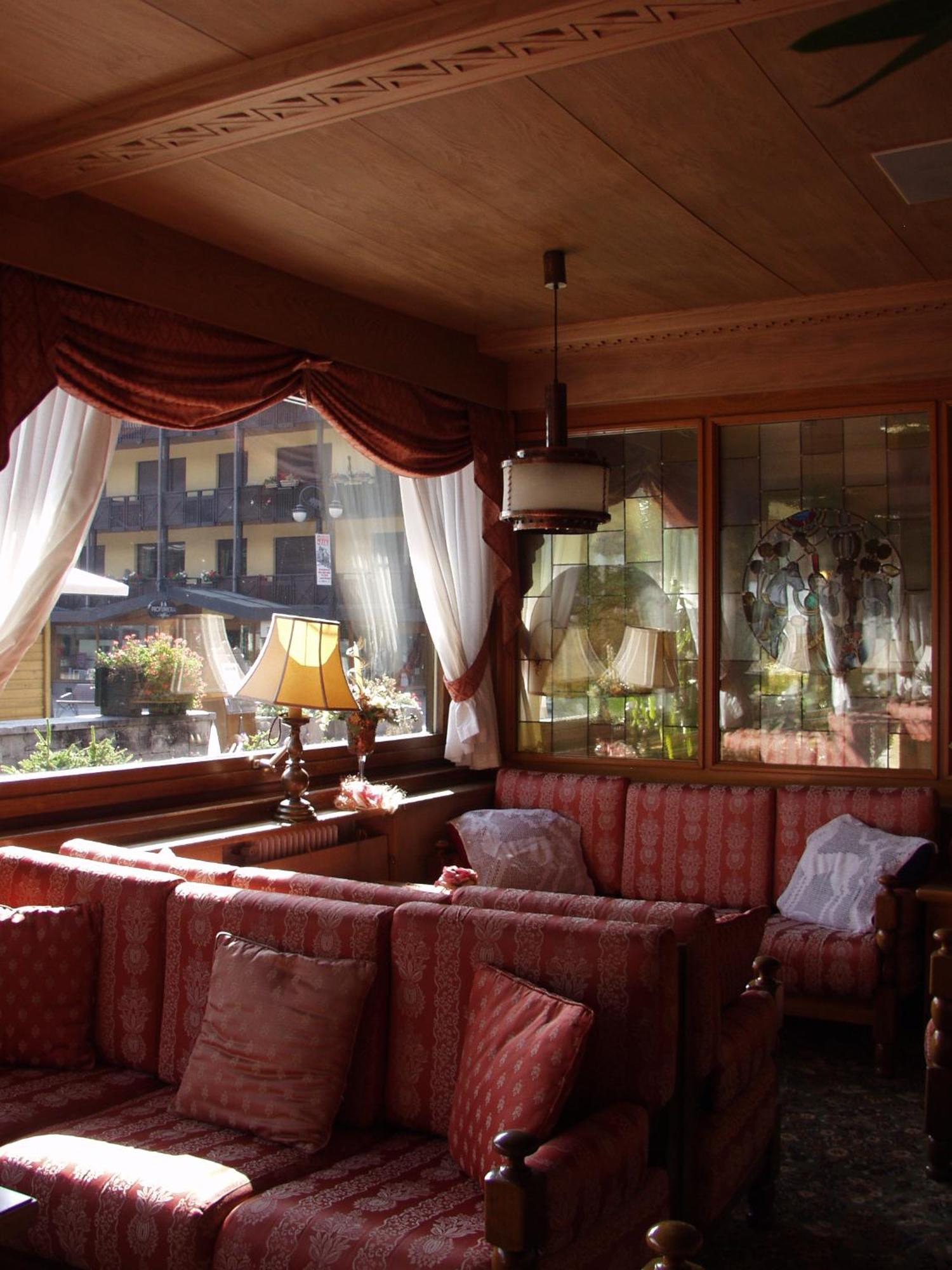 Hotel Garni St. Hubertus Madonna Zewnętrze zdjęcie